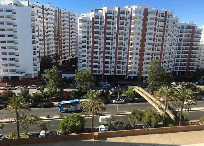T1- Praia Da Rocha Com Piscina -Segunda Linha