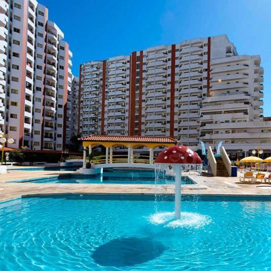 T1- Da Rocha Com Piscina -segunda Linha Apartment *