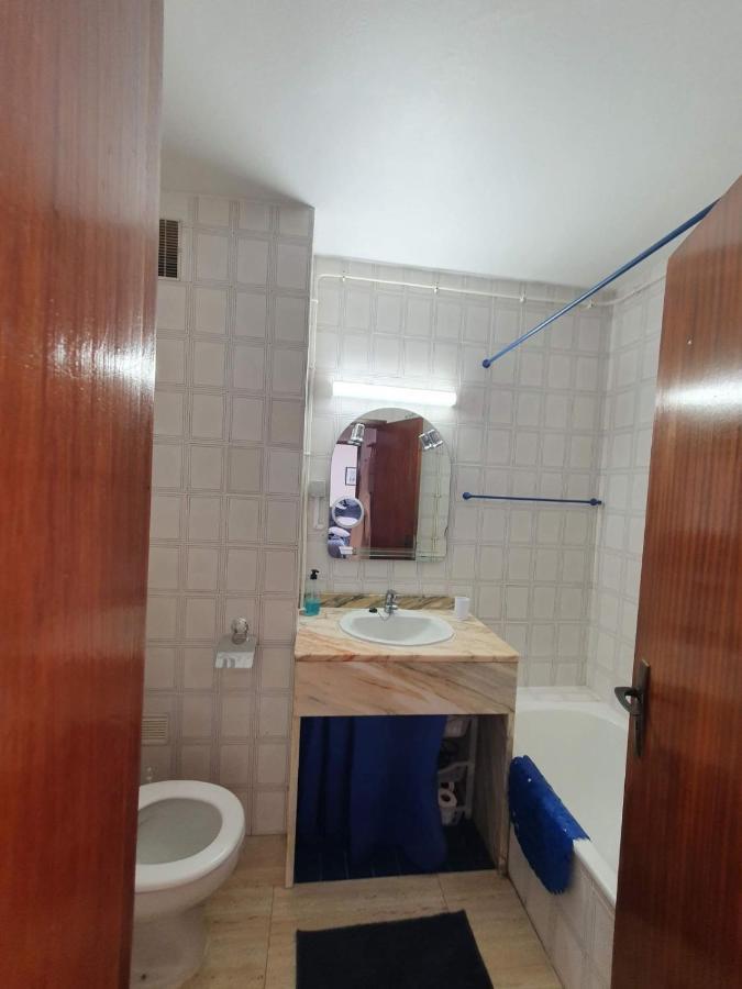 T1- Da Rocha Com Piscina -segunda Linha Apartment
